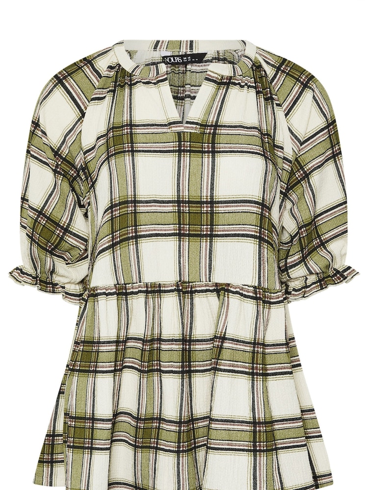 Yours Curve Green Tiered Notch Texture Top - Image 5 of 5 Yours Curve Green Tiered Notch Texture Top - Image 5 of 5