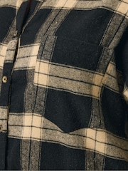 Yours Curve Black Longline Check Shirt - Image 3 of 6