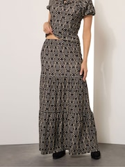 Long Tall Sally Black Textured Tiered Maxi Skirt - Image 2 of 5