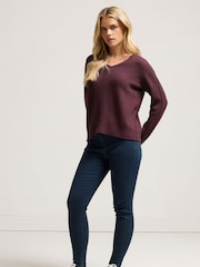 M&Co Petite V-Neck Jumper - Imagem 2 de 5
