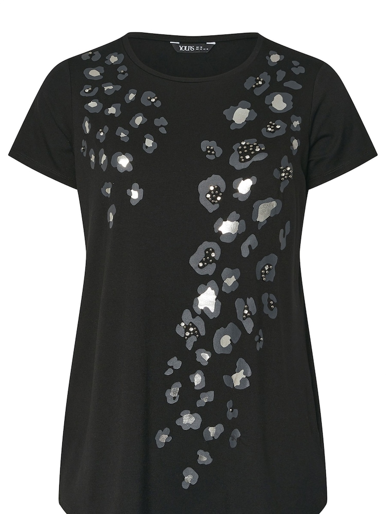 Yours Curve Black Placement T-Shirt - Image 5 of 5 Yours Curve Black Placement T-Shirt - Image 5 of 5
