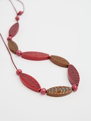 Seasalt Cornwall Charmer Ceramic Leaf Necklace - صورة 4 من 4
