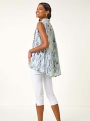 Blouse com botões e estampa abstrata romana - Imagem 3 de 5