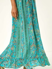 فستان متوسط الطول مُجمّع بكتف مكشوفة بطبعة مورّدة من Roman - صورة 5 من 5