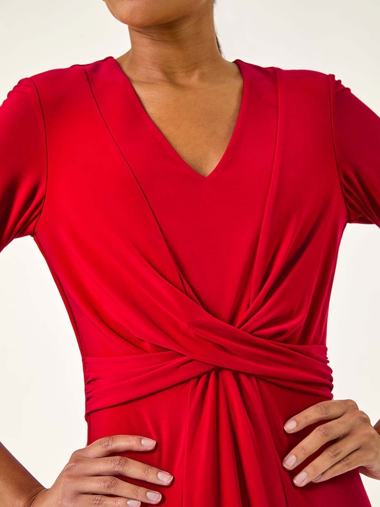 Rojo - Vestido a media pierna cruzado y elástico de Roman - Imagen 5 de 5 Rojo - Vestido a media pierna cruzado y elástico de Roman - Imagen 5 de 5