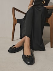 Black Forever Comfort® Leather Ruched Charm Ballet Flats - Image 2 of 9