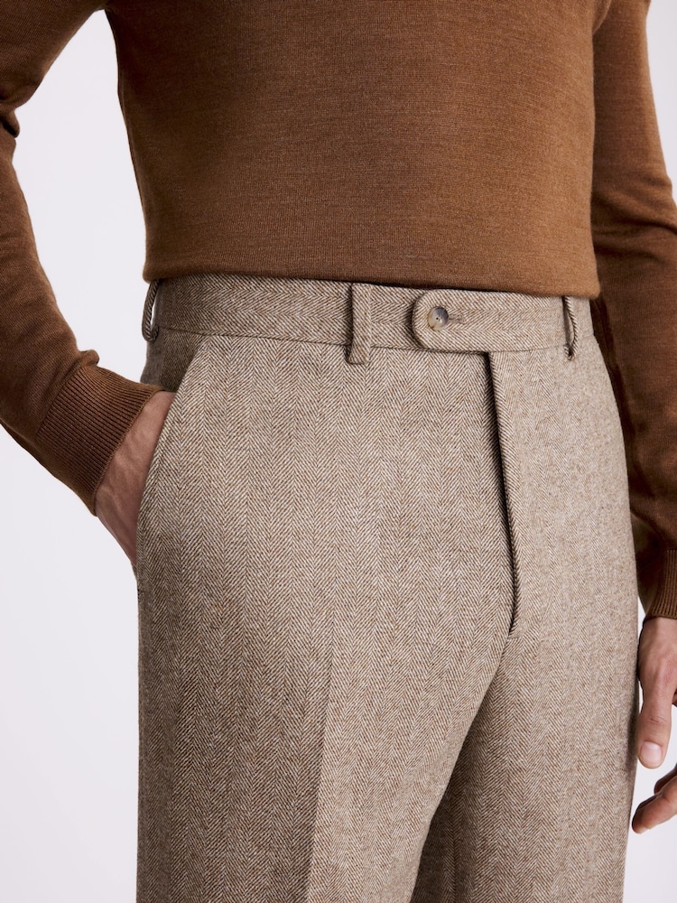 MOSS MOSS Relaxed Fit Gold Herringbone Tweed Trousers - Bild 3 von 3