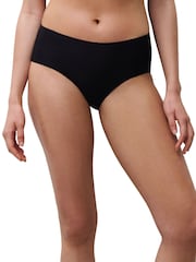 Chantelle One Size Soft Stretch Seamless Hipster Black Knickers 3 Pack - Image 4 of 7