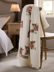 Natural Hamish The Highland Cow Fleece Throw - Image 3 of 7