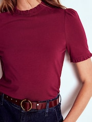Camiseta Boden Supersoft com detalhe de babado - Imagem 2 de 6