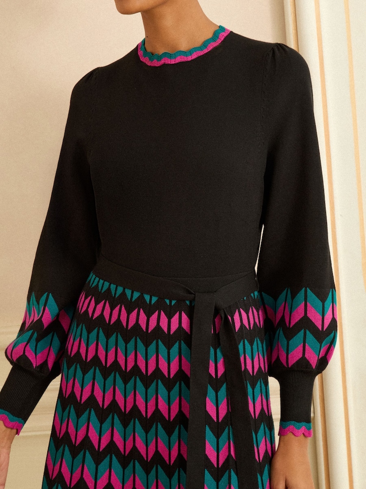 Love & Roses Black Multi Chevron Petite Scallop Knitted Midi Dress - Image 2 of 4 Love & Roses Black Multi Chevron Petite Scallop Knitted Midi Dress - Image 2 of 4