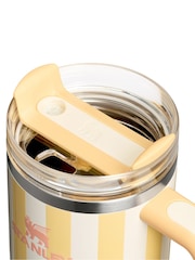 Stanley Butter Cabana Gloss Quencher H2.0 Flow State Tumbler 0.89L - Image 3 of 4
