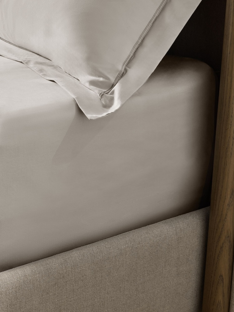 Grey Silver N. Premium 600 Thread Count Sateen Extra Deep Fitted Sheet - Image 2 of 2