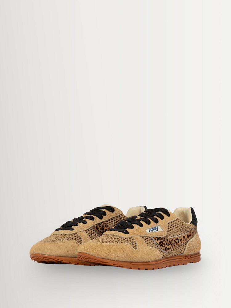 AUTRY Leopard Windspin Low Leat Tundra Trainers - Image 2 of 5