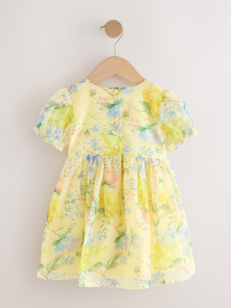 أصفر طباعة زهور - فستان كورساج بتصميم ورود للبنات (للأعمار من 3 أشهر إلى 8 سنوات) - صورة 2 من 4 أصفر طباعة زهور - فستان كورساج بتصميم ورود للبنات (للأعمار من 3 أشهر إلى 8 سنوات) - صورة 2 من 4