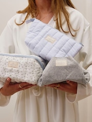 The Flat Lay Co. Marshmallow Essential Make-Up Pouch - Image 7 of 8