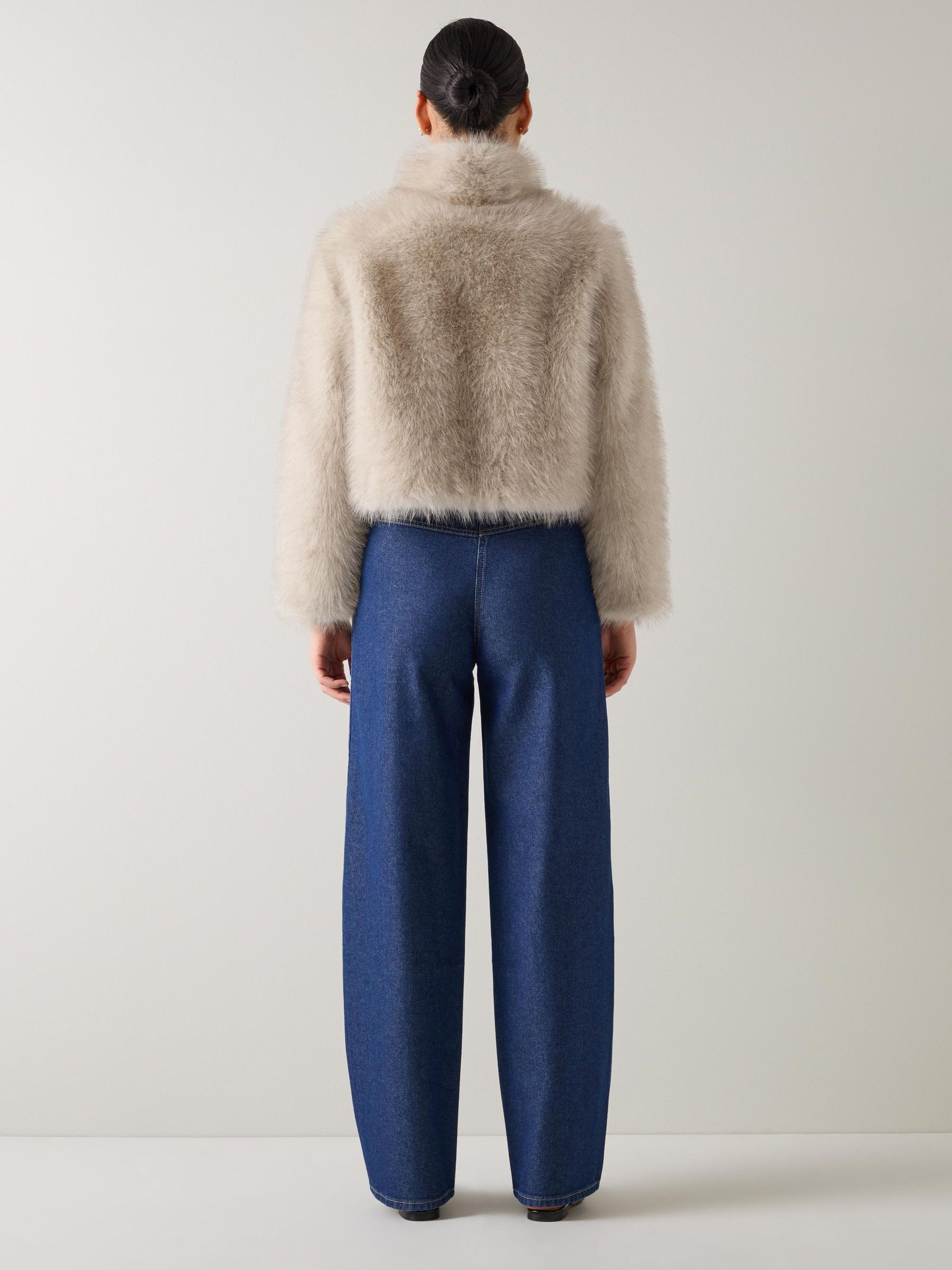 Next：日本 LK Bennett ノア フェイクファー ポリエステル クロップド