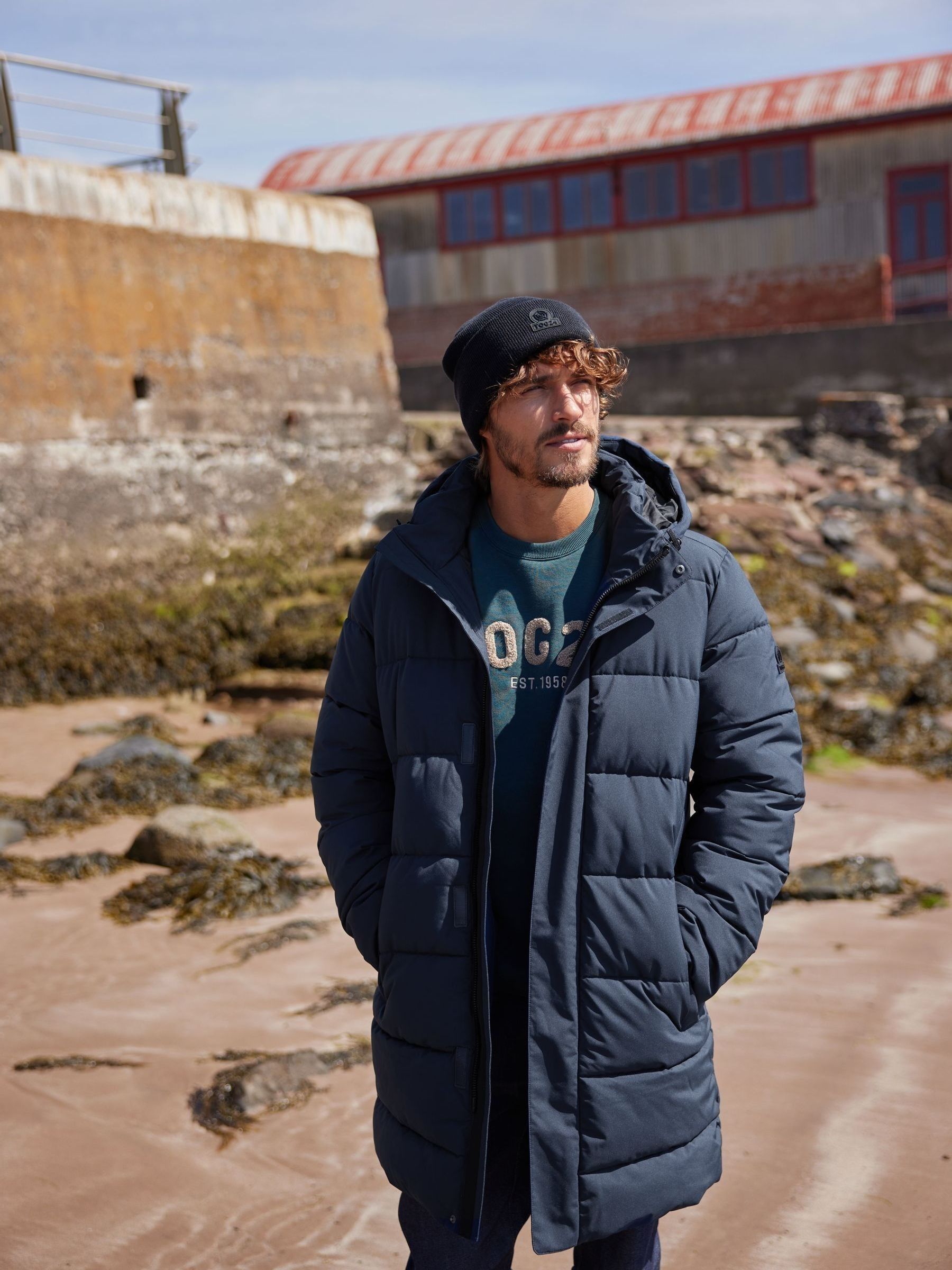 TOG24 Preece Men Longline Quilted Winter Coat Windproof Hood Rain Resistant | Insulated, Jacket, Lightweight, Zip pockets, Toggle adjusters, Layering, Winter, Outdoors, Travel - Image 3