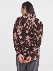 JD Williams Brown 1/2 Zip Longline Fleece - Image 2 of 4