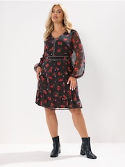 Vestido com fita cravejada Yours Curve - Imagem 2 de 6