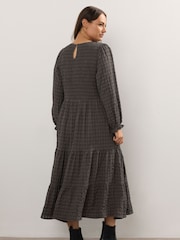 Yours Curve Brown Seersucker Maxi Tiered Dress - Image 2 of 5