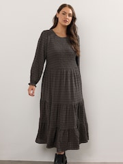 Yours Curve Brown Seersucker Maxi Tiered Dress - Image 3 of 5