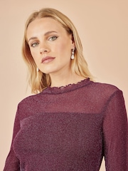 Yumi Red Shimmer Print Mesh Stretch Fitted Top - Image 3 of 4