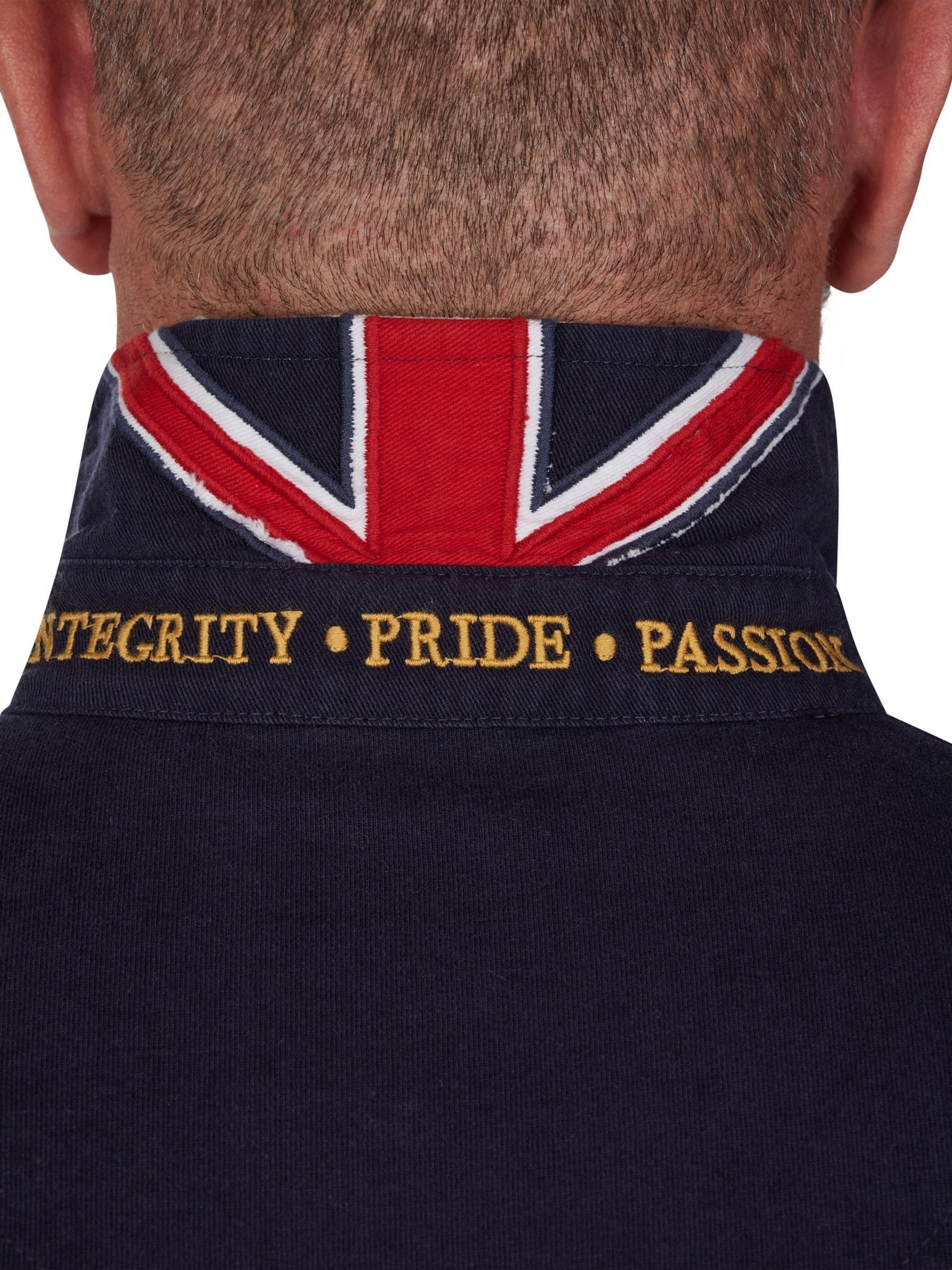 raging bull 5 clothing