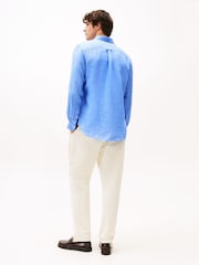 Azul - Camisa Tommy Hilfiger Regular fit de linho puro - Imagem 2 de 6