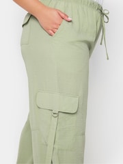 Yours Curve Green Twill Cargo Trousers - Image 3 of 5