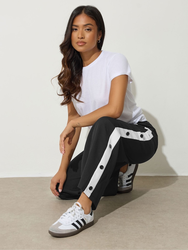 PixieGirl Petite Button Stripe Wide Leg Trousers - صورة 1 من 5 PixieGirl Petite Button Stripe Wide Leg Trousers - صورة 1 من 5