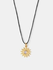 Accessorize Sun Pendant Cord Necklace - Imagen 2 de 3