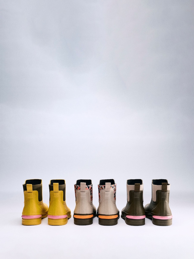 צבע שמנת ערפל עם הדפס מנומר - ®Barbour מגפוני גומי מתקפלים, דגם Abbeyfield - תמונה 2 מתוך 13 צבע שמנת ערפל עם הדפס מנומר - ®Barbour מגפוני גומי מתקפלים, דגם Abbeyfield - תמונה 2 מתוך 13