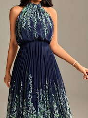 Jolie Moi Mirrored Chiffon Pleated Maxi Dress - Bild 3 von 6