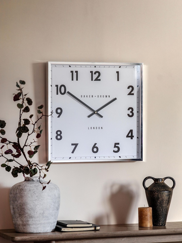 Gallery Home Chrome Pinehurst Wall Clock - Image 1 of 6