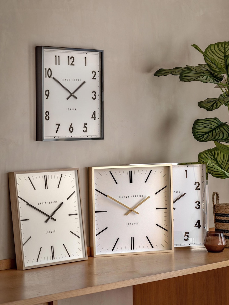 Gallery Home Chrome Pinehurst Wall Clock - Image 2 of 6
