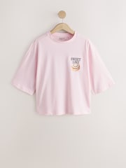 Pink Cinnamon Roll Graphic - تيشِرت واسع مريح بكُم يصل إلى الكوع وياقة بحافة مستديرة - صورة 6 من 9