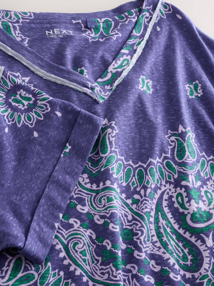 Purple Bandana Print Linen-Look Short Sleeve V-Neck T-Shirt - Image 2 of 3 Purple Bandana Print Linen-Look Short Sleeve V-Neck T-Shirt - Image 2 of 3
