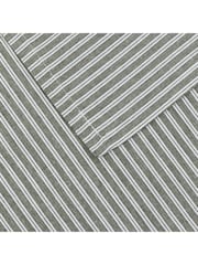 Gallery Home Green Woodland Festive Stripe Table 180cm - Image 2 of 3