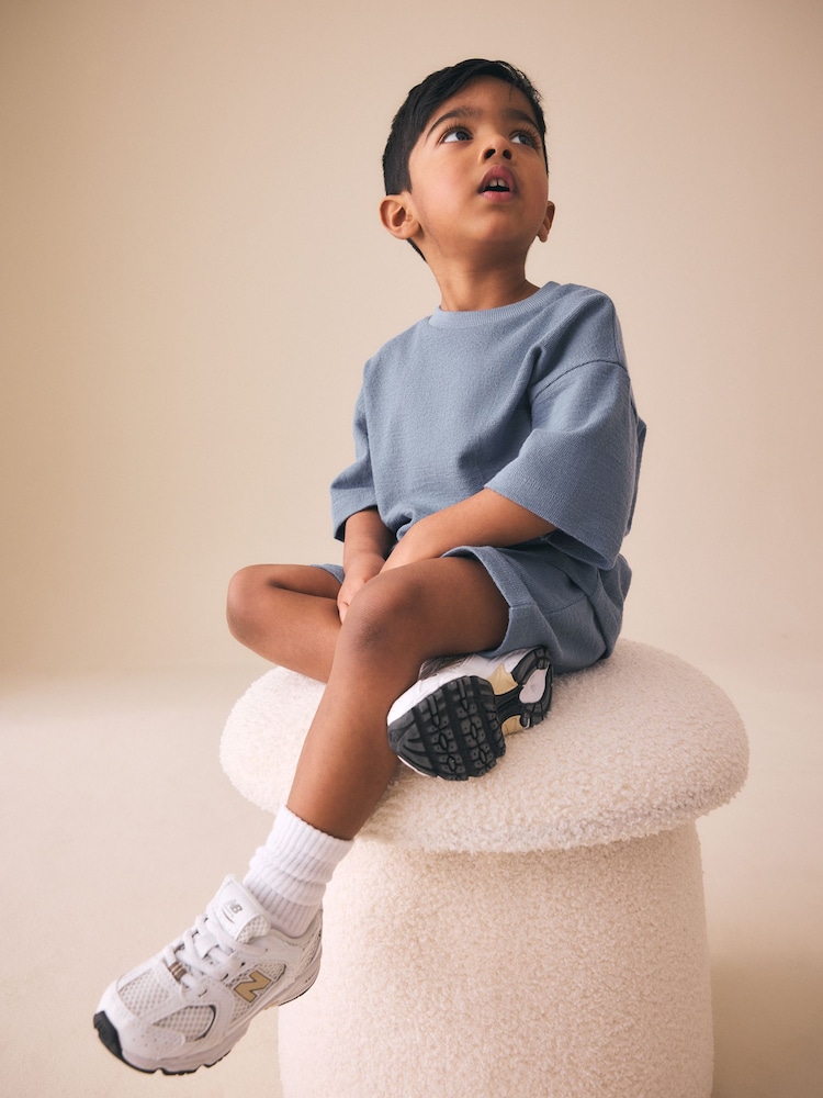 Light Blue Textured Short Sleeve T-Shirt and Shorts Set (3mths-7yrs) - Image 3 of 3