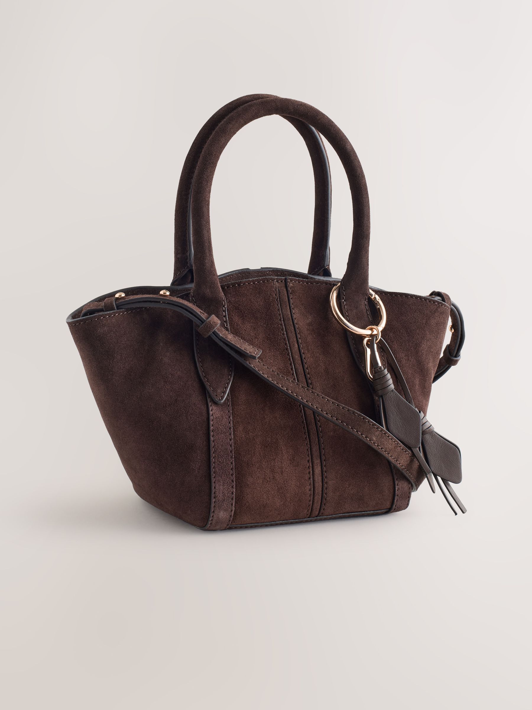 Acheter Marron chocolat - Sac à bandoulière en cuir avec breloque