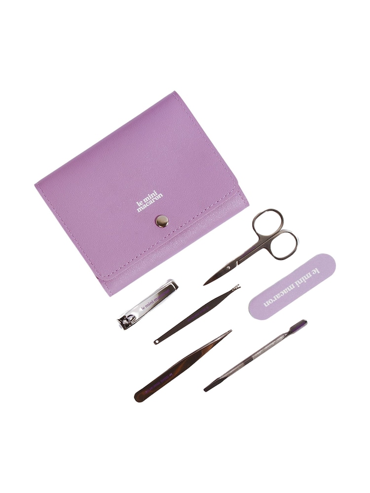 Le Mini Macaron Les Essentiels! Manicure Tool Kit - Image 4 of 4 Le Mini Macaron Les Essentiels! Manicure Tool Kit - Image 4 of 4