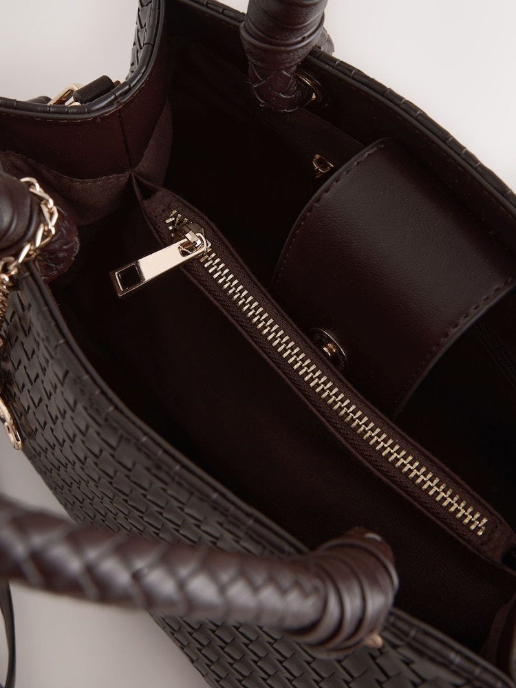 Maro Ciocolată - Weave Embossed Hand Held Bag - Imaginea 8 din 8 Maro Ciocolată - Weave Embossed Hand Held Bag - Imaginea 8 din 8