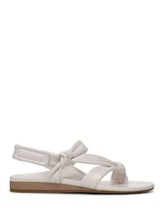 Vionic Geneva Regular Fit Arch Support Strappy Sandals - Image 1 de 7