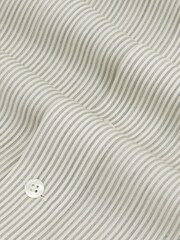 Reiss White/Navy Tailor Shirt - Image 7 of 7