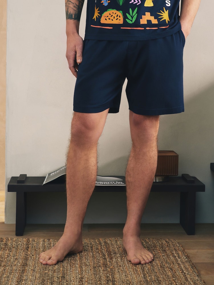 কালো - গ্রাফিক শর্ট স্লিভ জার্সি পায়জামা সেট - 11এর মধ্যে 2 ছবি