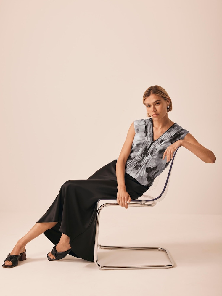 Mint Velvet Grey Floral Print Blouses - Image 1 of 7