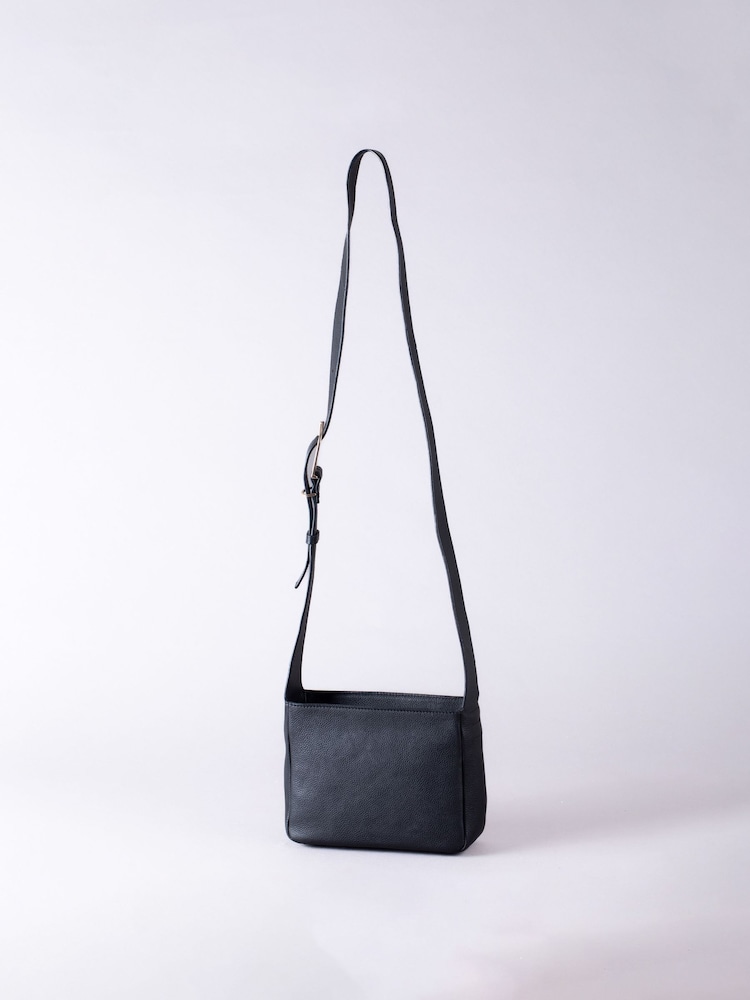 Lakeland Leather Black Newton Cross-Body Bag - Image 6 of 6