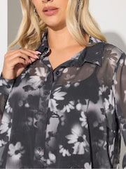 Yours Curve Grey London Blurred Shirt - Image 4 of 5