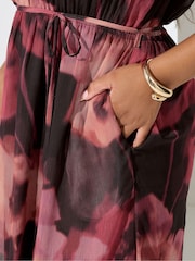 Yours Curve Red London Blurred Floral Print Puff Sleeve Short Dress - Image 4 of 5